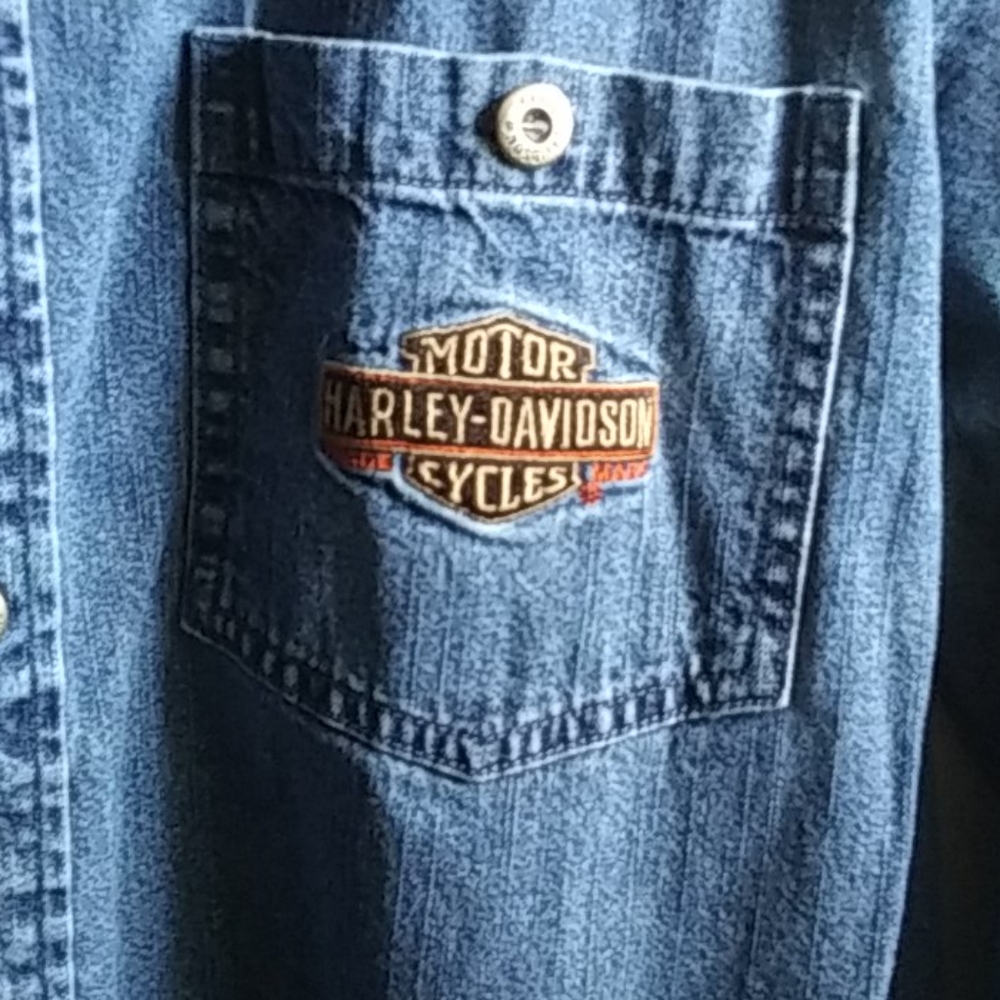 Harley Davidson Denim Shirt - Picture 2 of 12